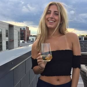 Meet your Posher, Haley